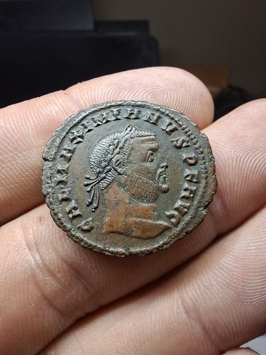 Follis galère genio augusti - follis, galère,